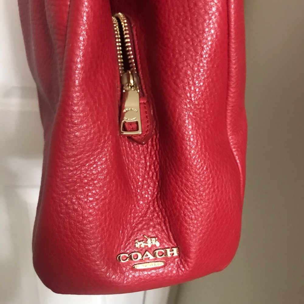 Purse - Picture 2 of 4